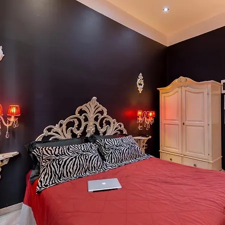 Columbia Wellness & Szálloda 4*