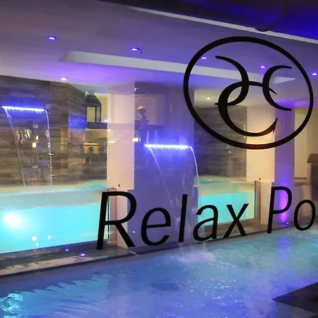 Szálloda Columbia Wellness &