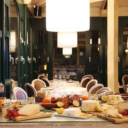 Columbia Wellness & Hotel 4*