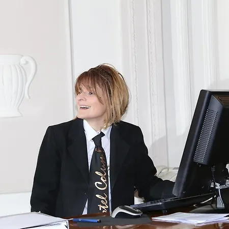Szálloda Columbia Wellness &